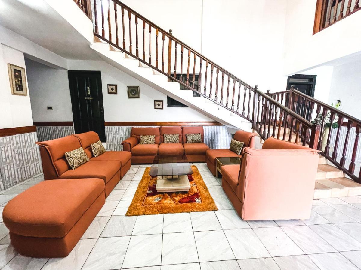 Hill View Hotel Mccarthy Hills Botianaw 외부 사진