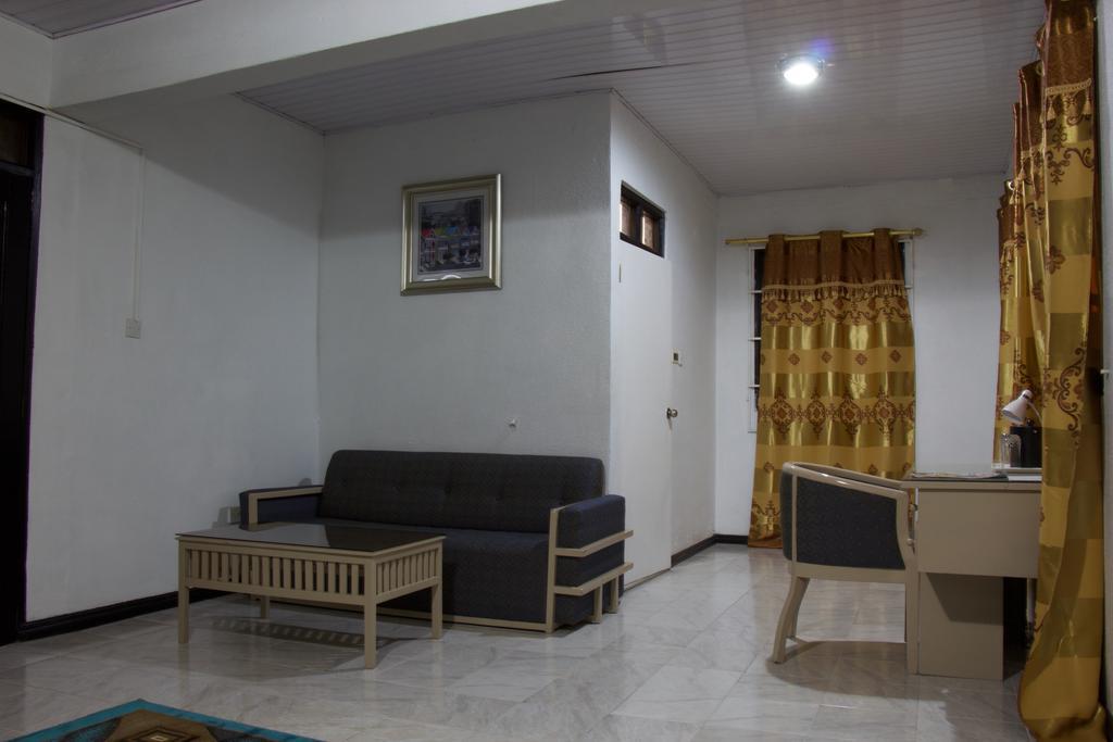 Hill View Hotel Mccarthy Hills Botianaw 외부 사진