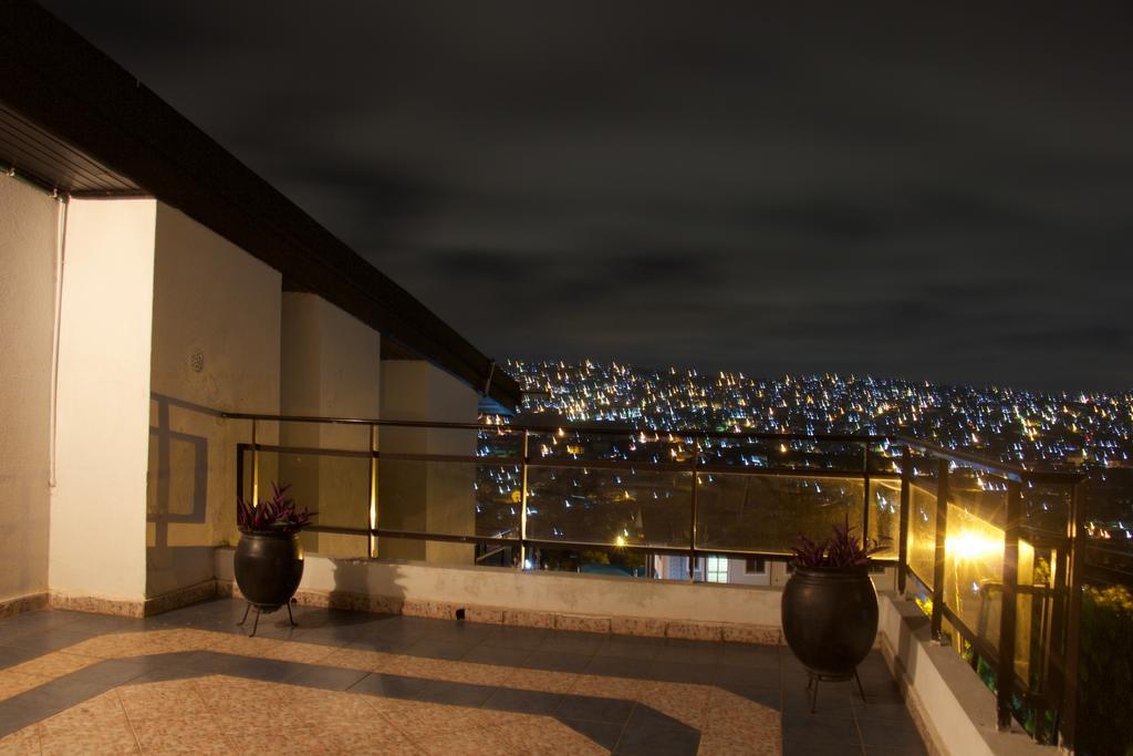 Hill View Hotel Mccarthy Hills Botianaw 외부 사진