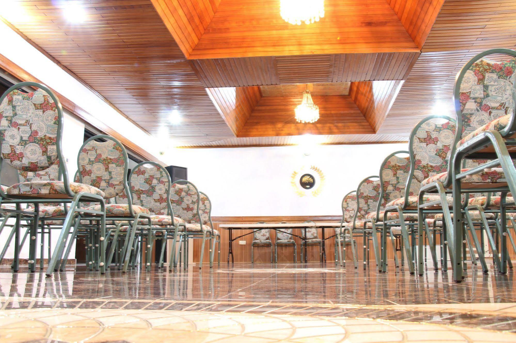Hill View Hotel Mccarthy Hills Botianaw 외부 사진
